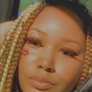 Meet your Posher, Karizma